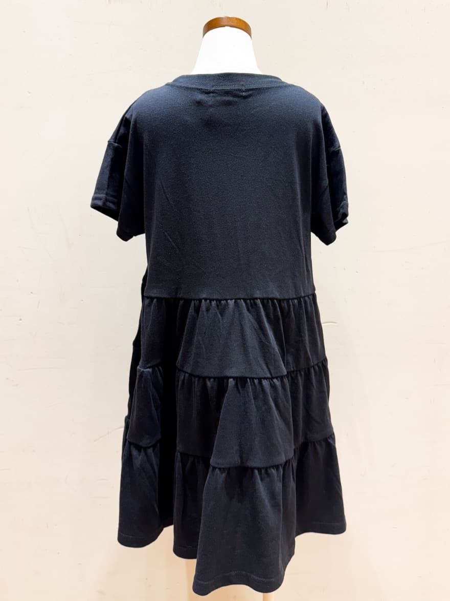 Takayaさんの「SHOO･LA･RUE｜スノードームプリントティアードカットワンピ」を使ったコーディネート