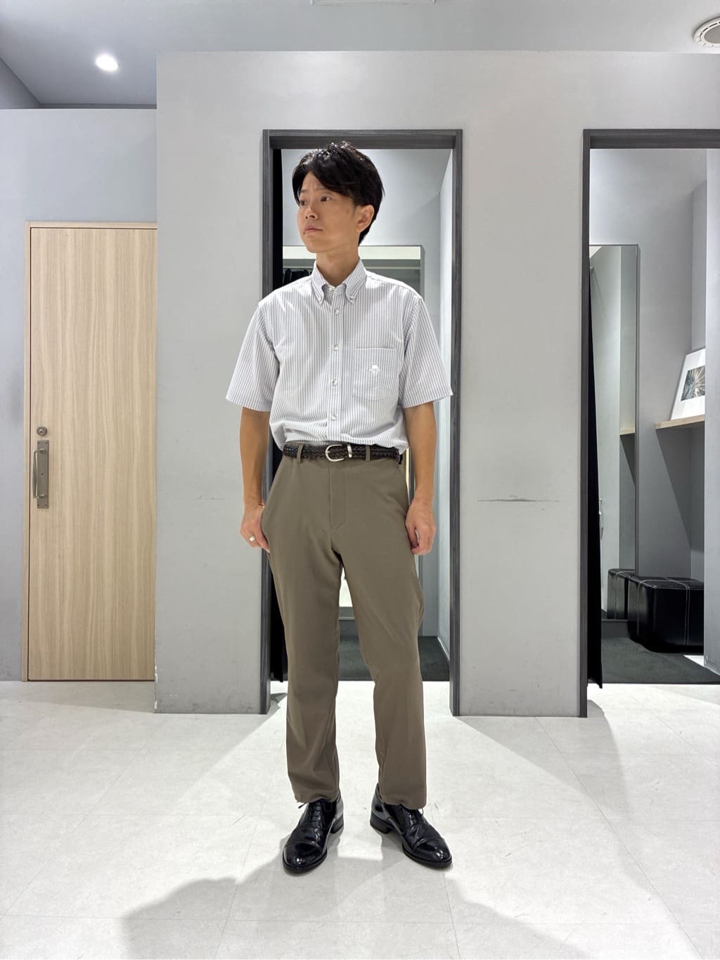 わいずみさんの「TAKEO KIKUCHI｜【360&deg;ストレッチ／セットアップ対応】None Of Stress ジャケット」を使ったコーディネート