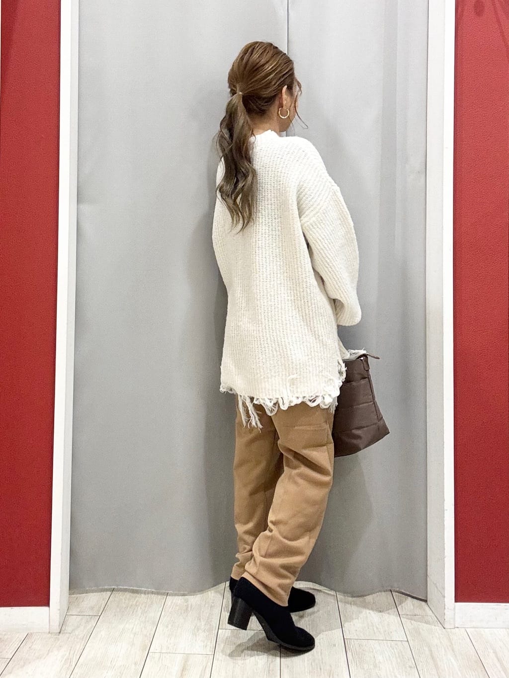 shioさんの「SHOO･LA･RUE｜【S-LL】1枚で決まる 裾フリンジニット」を使ったコーディネート