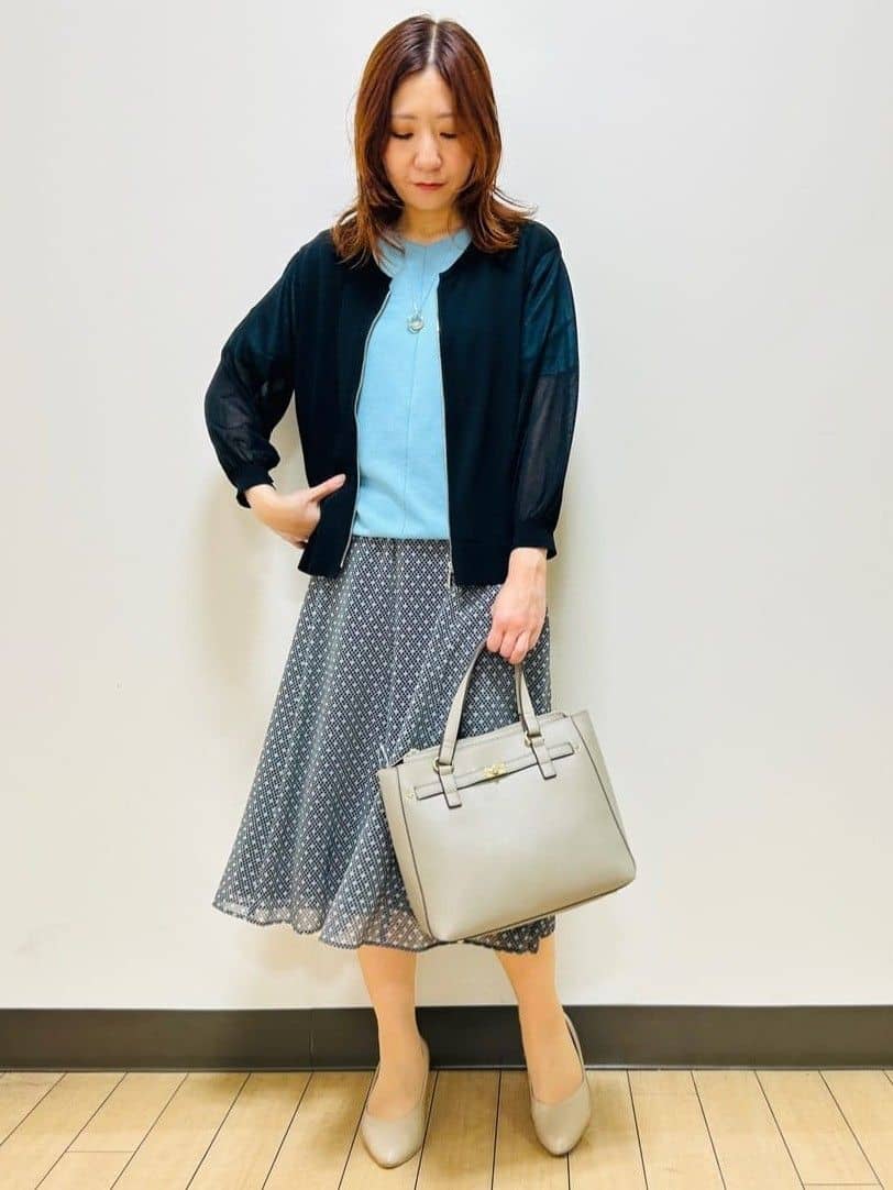 miiiさんの「Reflect｜【マシンウォッシュ可／セットアップ可】コツキ柄プリントフレアスカート」を使ったコーディネート