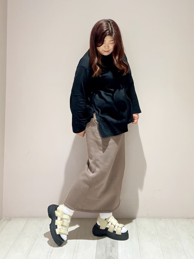 yumiさんの「ESPERANZA｜3本ベルトスポサン」を使ったコーディネート
