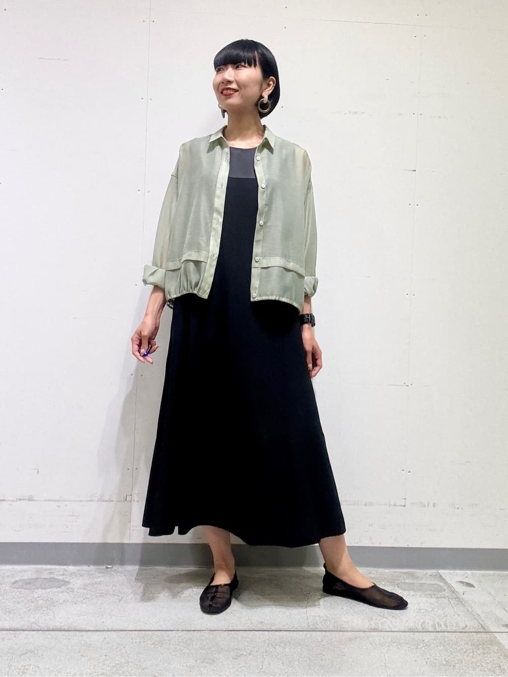 naoさんの「INDIVI｜【UVケア】エアリージョーゼット キャミワンピース」を使ったコーディネート
