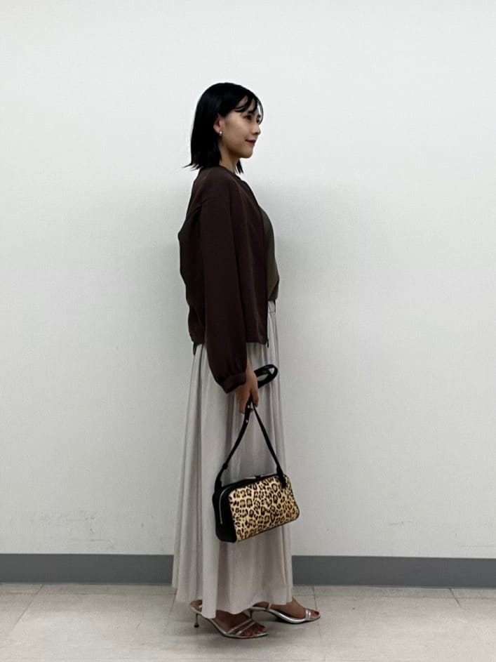 hinanoさんの「INDIVI｜【洗える／体型カバー】美シルエットニット」を使ったコーディネート