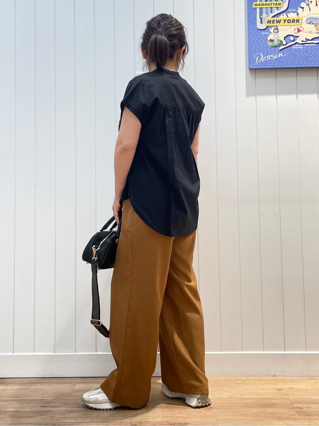 msatoさんの「Dessin｜【洗える】スタンドカラーフリルブラウス」を使ったコーディネート