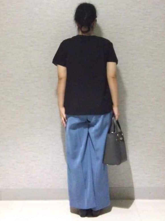 sakoさんの「Reflect｜【WEB先行カラーあり／手洗い可／アンサンブル可】バイカラーカーディガン」を使ったコーディネート