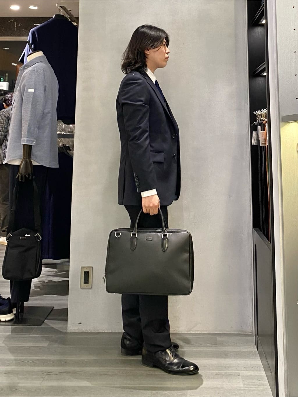 nishiさんの「TAKEO KIKUCHI｜【Made in JAPAN】矢絣（やがすり）スーツ／スリーピース対応」を使ったコーディネート