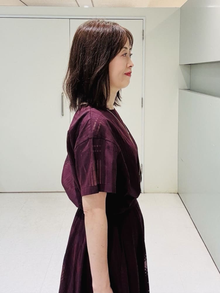 makiさんの「UNTITLED｜【セットアップ可/エレガント】シアーチェックTブラウス」を使ったコーディネート