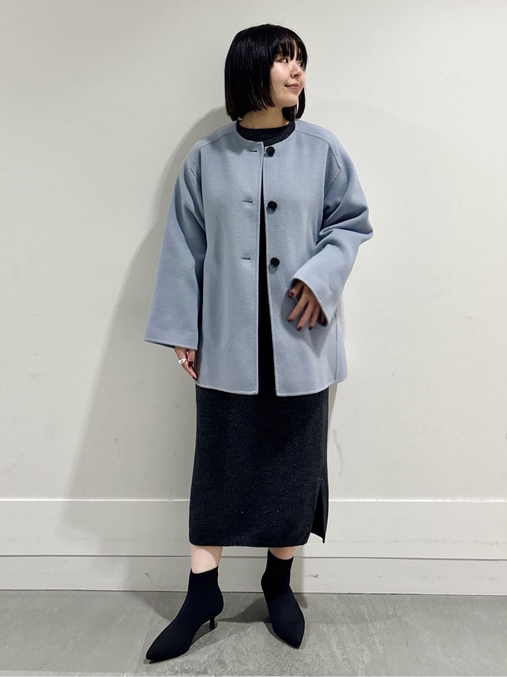 モエカさんの「UNTITLED｜【ミディ丈/軽やか】セミラグランリバー コート」を使ったコーディネート