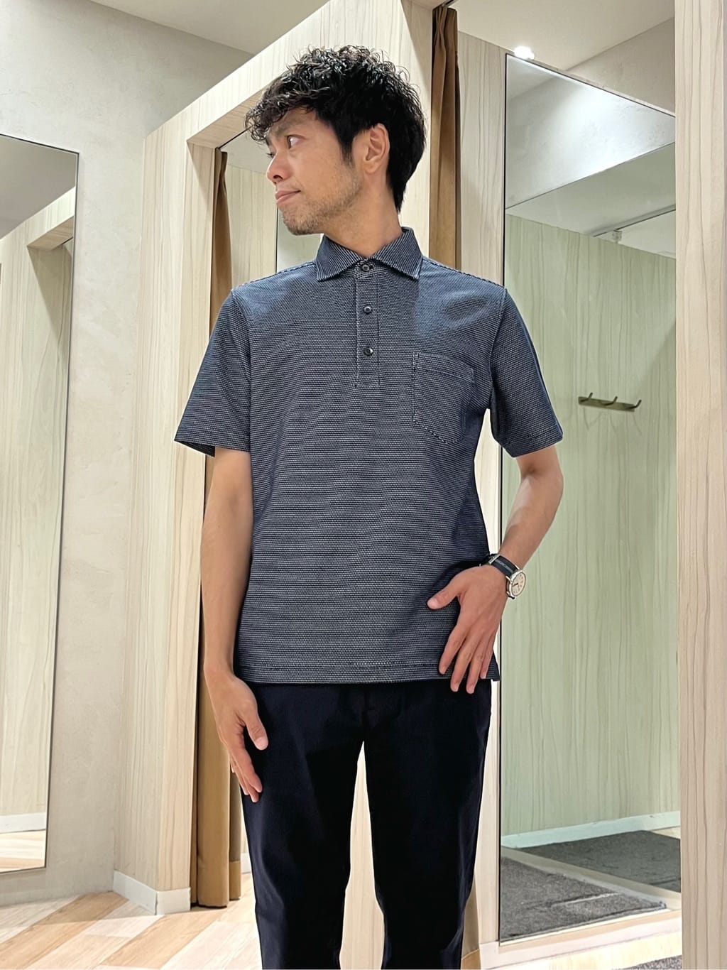 URAさんの「TAKEO KIKUCHI｜【抗菌防臭／9色5サイズ展開】ハニカムメランジ ポロシャツ」を使ったコーディネート
