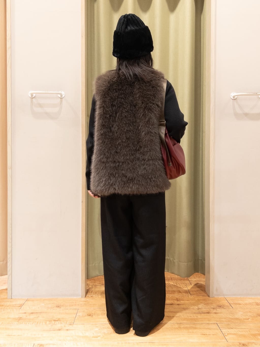 Kawa-sanさんの「SHOO･LA･RUE｜【絶妙なゆるピタ/洗濯機可】ちくちくしにくい リブハイネックやわらかニット」を使ったコーディネート