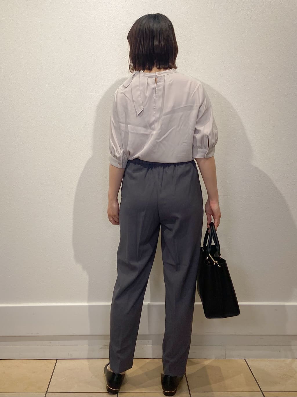 kimiさんの「index｜ロールカラーアシメフリルリボンブラウス【洗濯機洗い可／イージーアイロン】」を使ったコーディネート