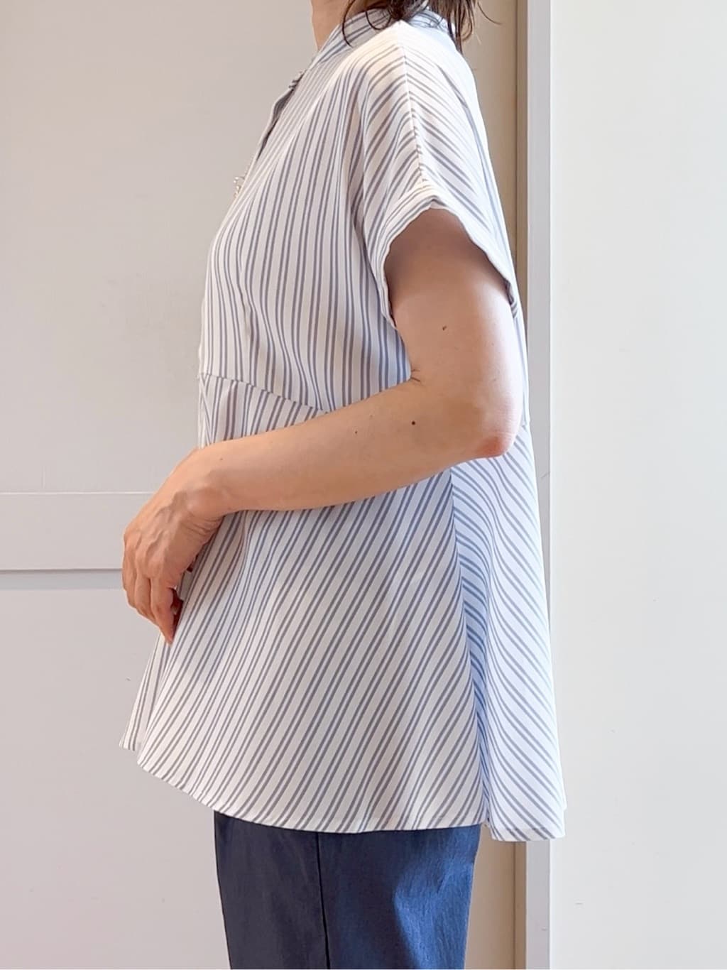 yamakoさんの「grove｜【冷感】サマーハイパーストレッチテーパードパンツ」を使ったコーディネート