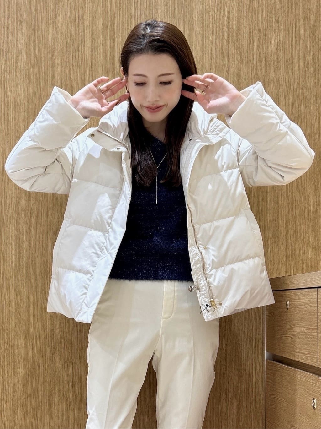 maiさんの「OPAQUE.CLIP｜撥水ショートダウン【防風／抗菌防臭／洗濯機洗い可】《SS～LL》」を使ったコーディネート