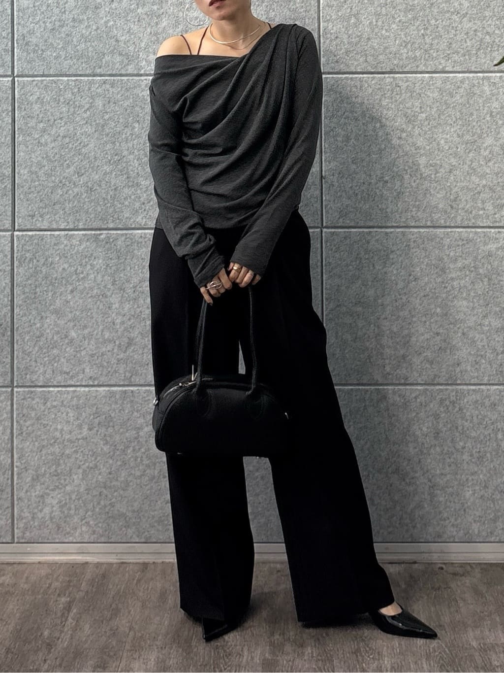 kotakiさんの「INDIVI｜Comfy SET UP｜イージーストレートワイドパンツ【セットアップ対応／通勤/カセット服】」を使ったコーディネート