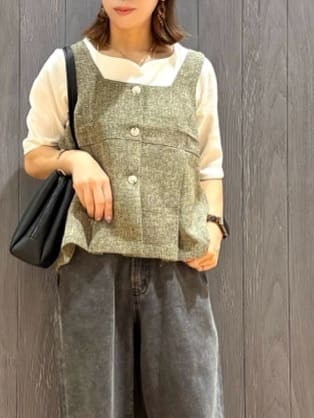 meiさんの「SHOO･LA･RUE｜【S-LL】女性らしさ漂うハートネック テレコ5分袖トップス」を使ったコーディネート