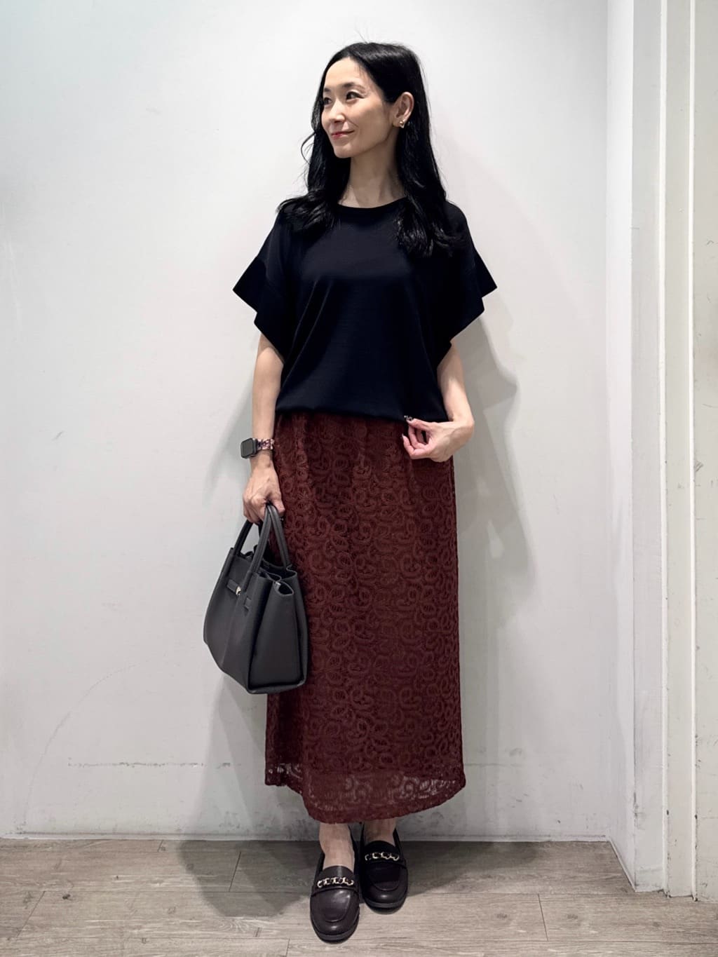 yuicciさんの「OPAQUE.CLIP｜《美人百花掲載》レースイージーナロースカート【洗濯機洗い可】」を使ったコーディネート