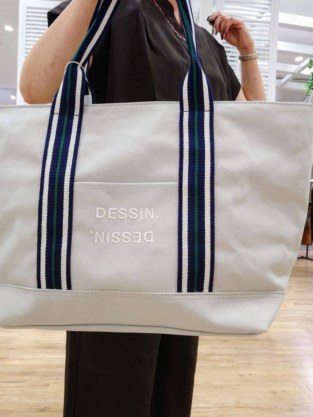 KJさんの「Dessin｜」を使ったコーディネート