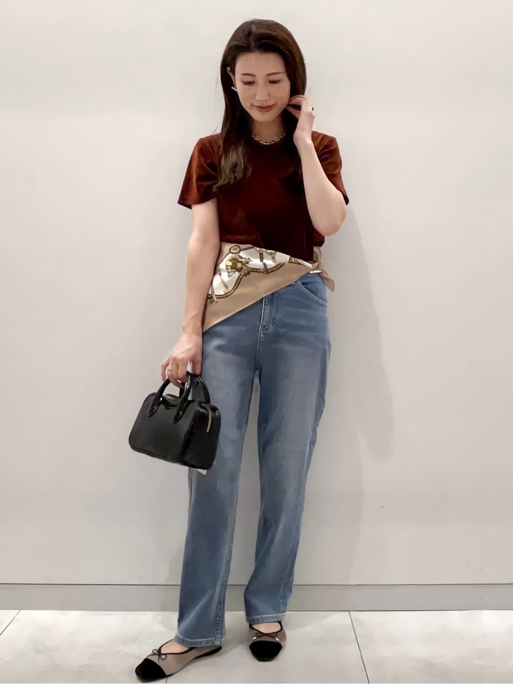 maiさんの「OPAQUE.CLIP｜フロッキーチュールTシャツ【洗濯機洗い可】」を使ったコーディネート