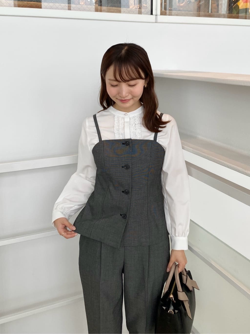 みさかさんの「index｜ウールライクストレッチキャミビスチェ／セットアップ対応【洗濯機OK】」を使ったコーディネート