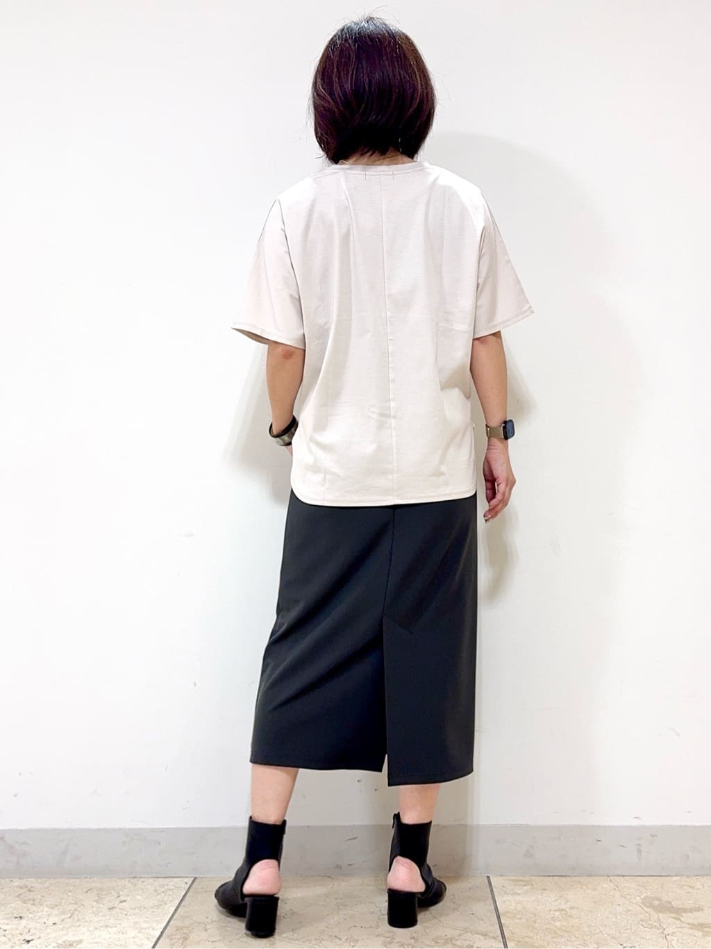kaeさんの「Reflect｜【マシンウォッシュ可】ナロースカート」を使ったコーディネート