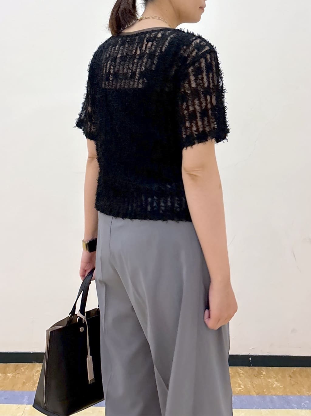 akariさんの「index｜ラップストレートパンツ【接触冷感／抗ピル／洗濯機洗い可／イージーアイロン】」を使ったコーディネート