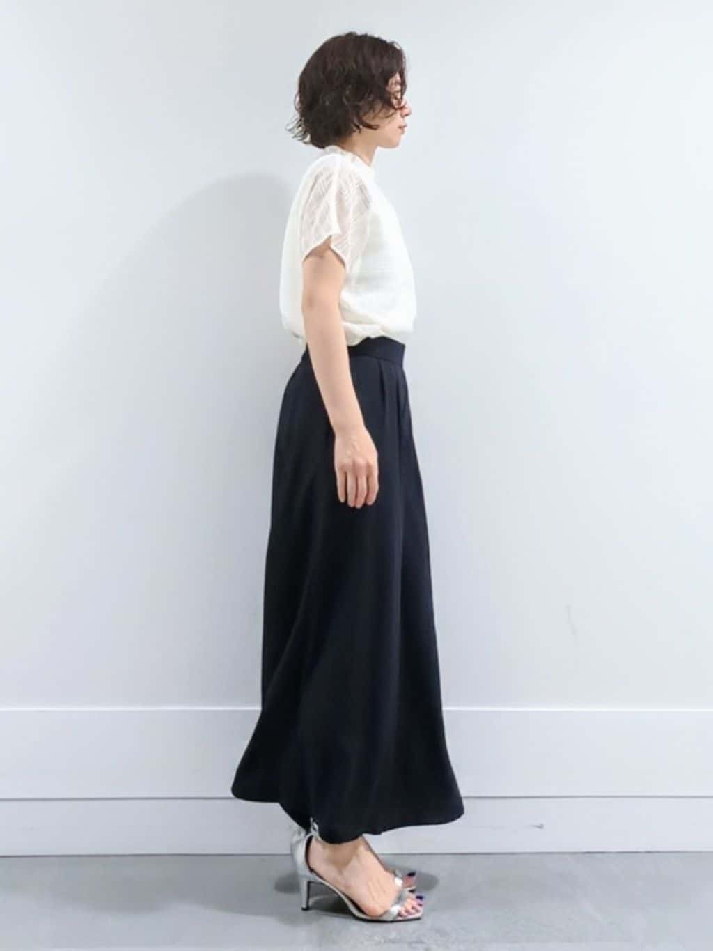 ミズタさんの「UNTITLED｜【シアー】チェックスタンドネックブラウス」を使ったコーディネート