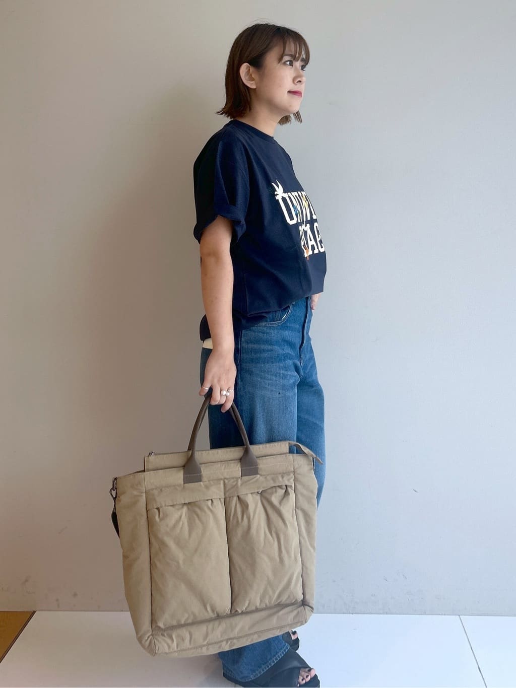 Hirokaさんの「Dessin｜ロゴ刺繍Tシャツ」を使ったコーディネート