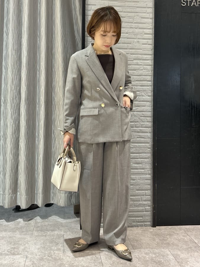 ga_riさんの「THE SHOP TK｜【今羽織るなら】ダブルブレストジャケット【セットアップ可/洗える】」を使ったコーディネート