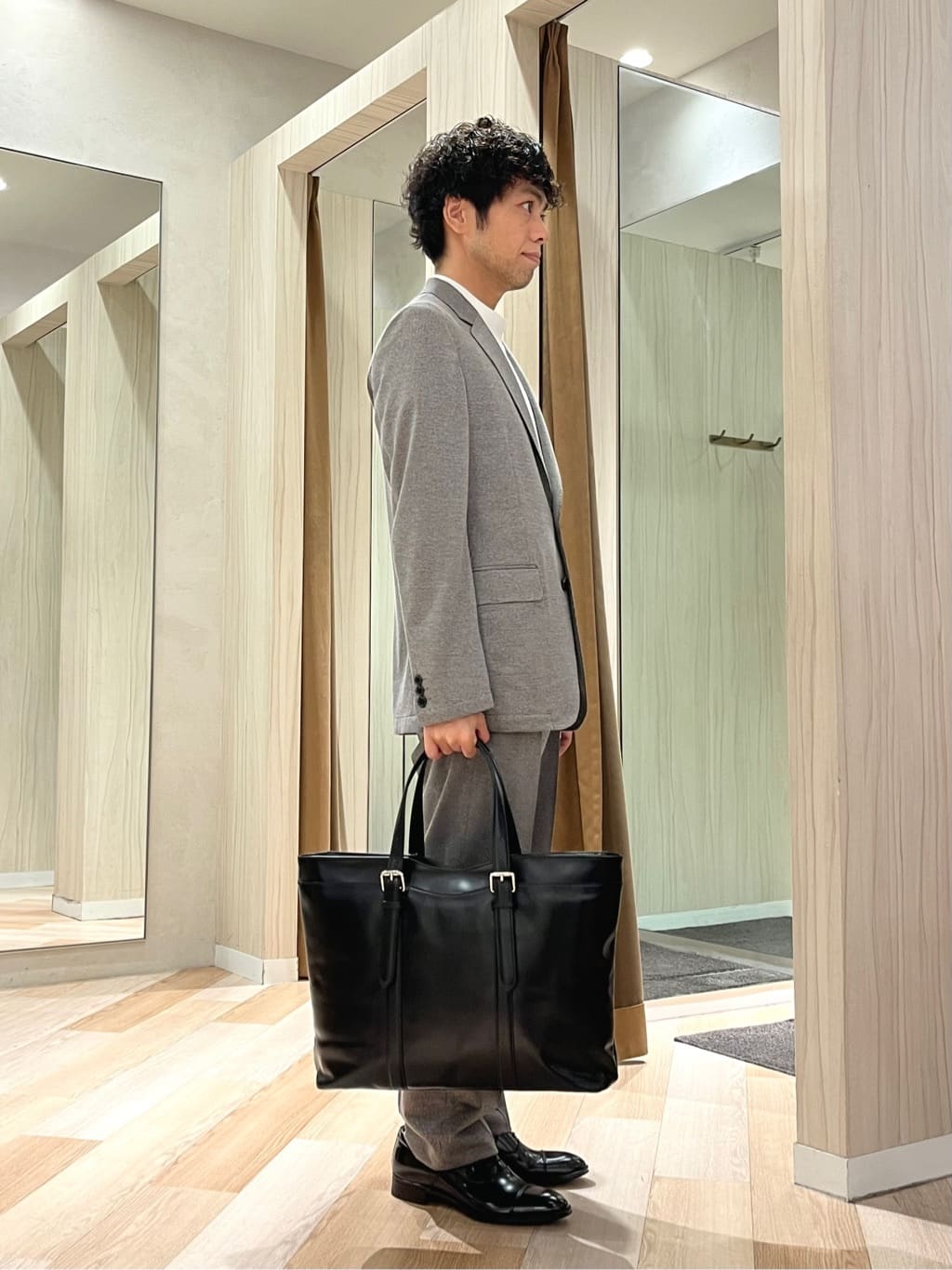 URAさんの「TAKEO KIKUCHI｜ピンジャージ 千鳥 ジャケット」を使ったコーディネート