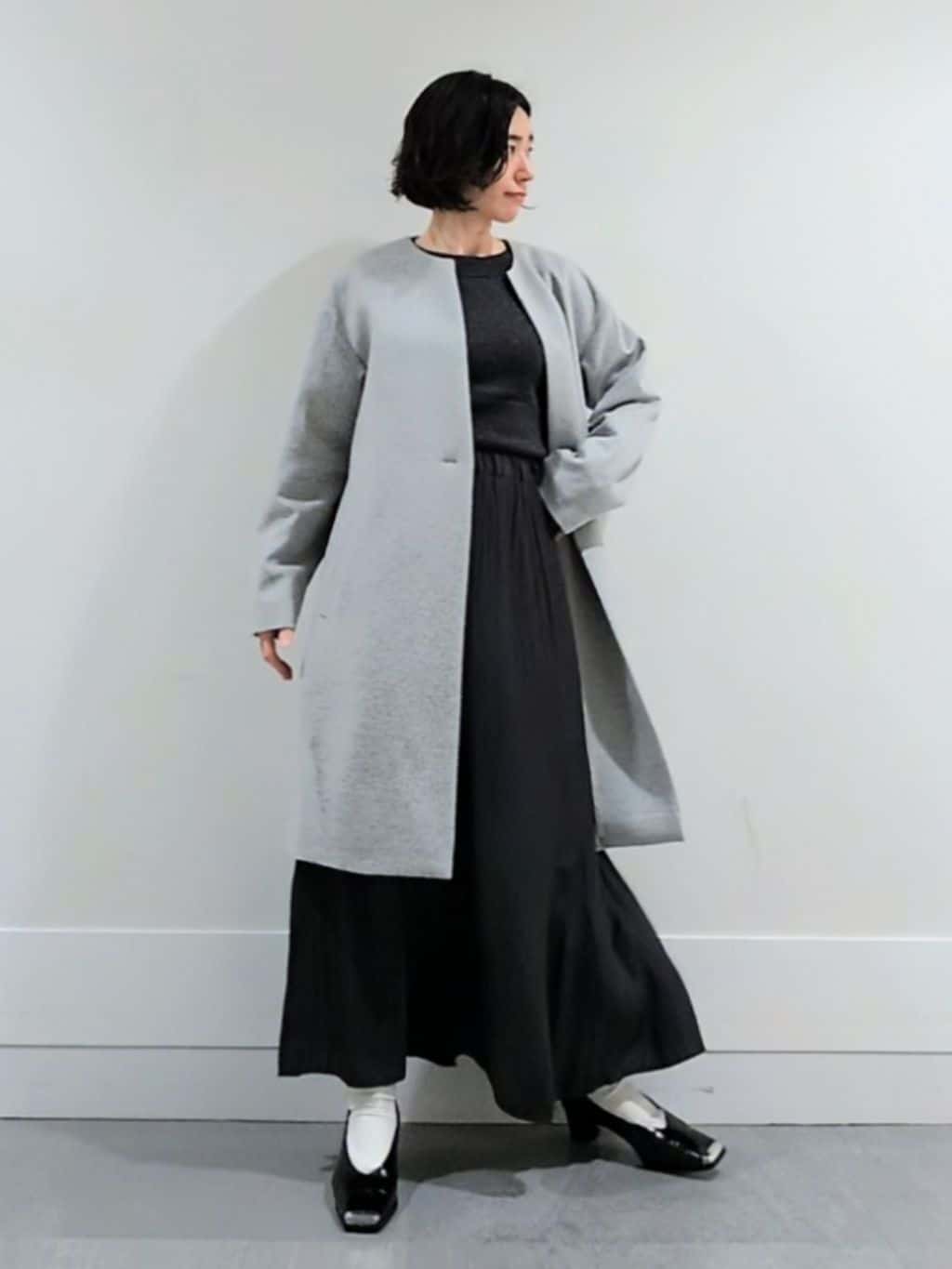 ミズタさんの「UNTITLED｜【きれいめ/洗える】ラメ入りワイドボートネックニット」を使ったコーディネート