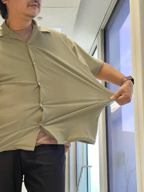 MAKOTO AIさんの「TAKEO KIKUCHI｜【COOL CITY WEAR】エアートール オープンカラーシャツ /接触冷感・通気性」を使ったコーディネート