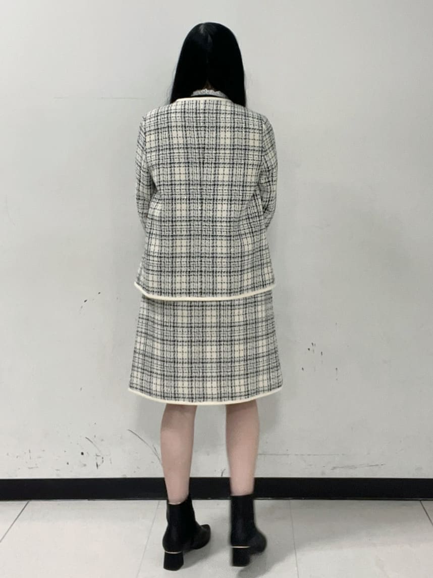 Hitomiさんの「index｜チェックツイードジャケットコート／セットアップ対応【洗える】」を使ったコーディネート