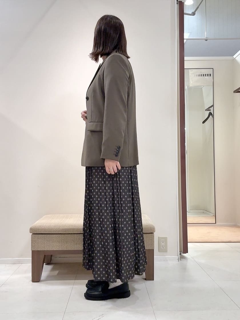YUIさんの「UNTITLED｜【セットアップ可】ウールライク ダブルブレストジャケット」を使ったコーディネート