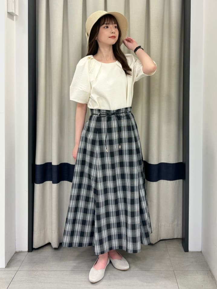 ainaさんの「grove｜」を使ったコーディネート