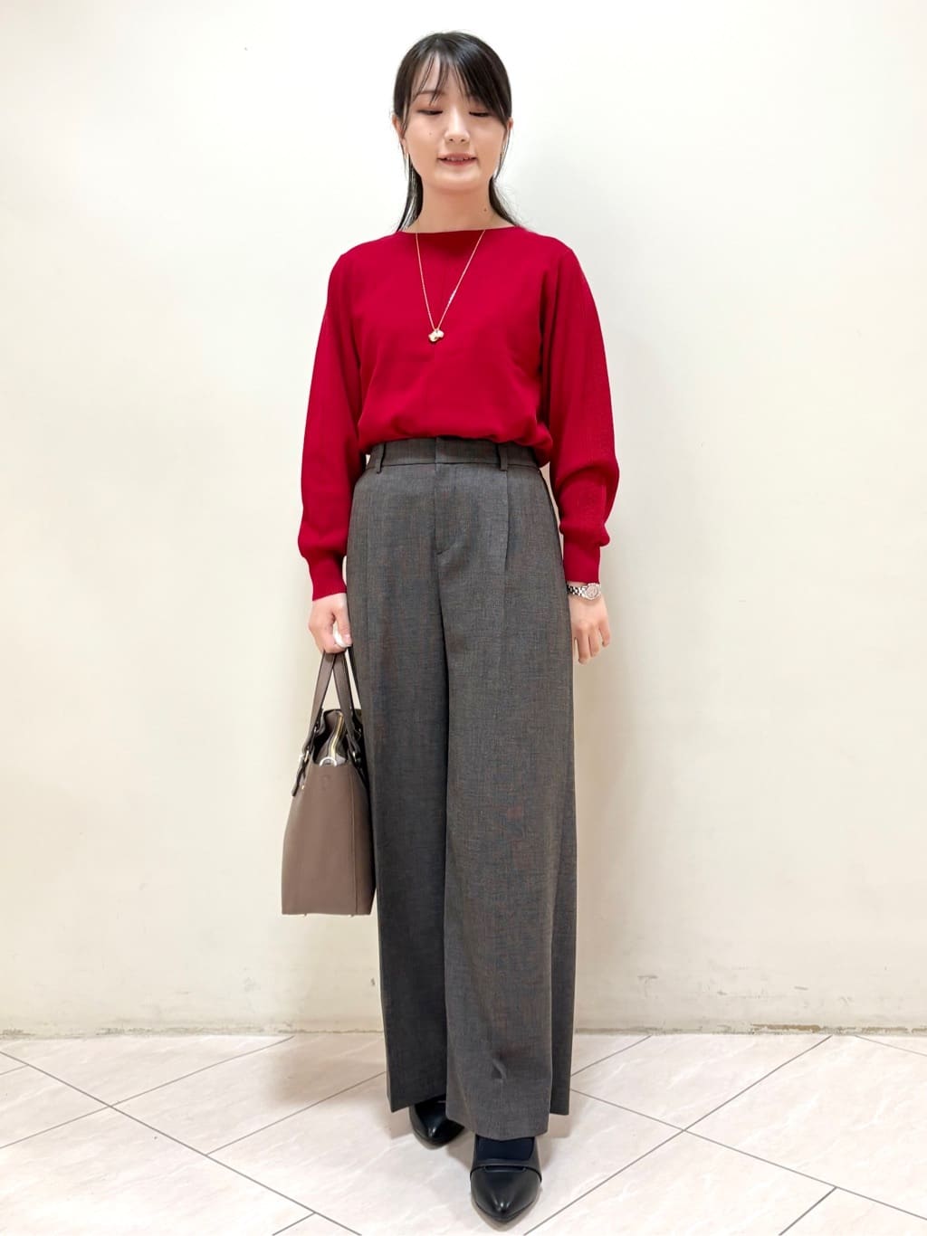 mikiさんの「Reflect｜【選べる6色／長く着られる◎】ボートネックニット」を使ったコーディネート