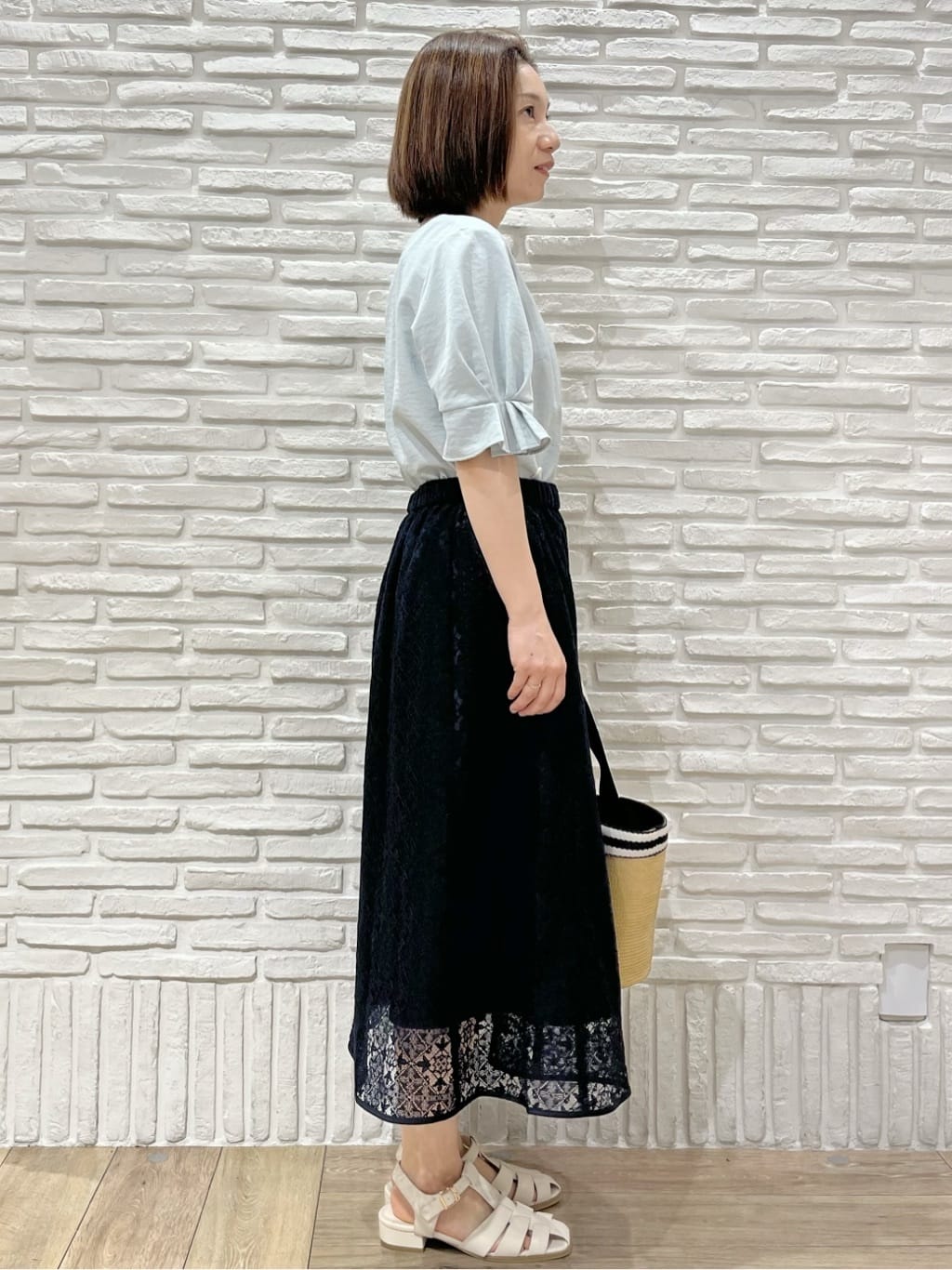 kcさんの「index｜《8色展開／XS-LLサイズ》タックパフスリーブブラウス【洗濯機洗い可／吸水速乾／防シワ／抗ピル】」を使ったコーディネート