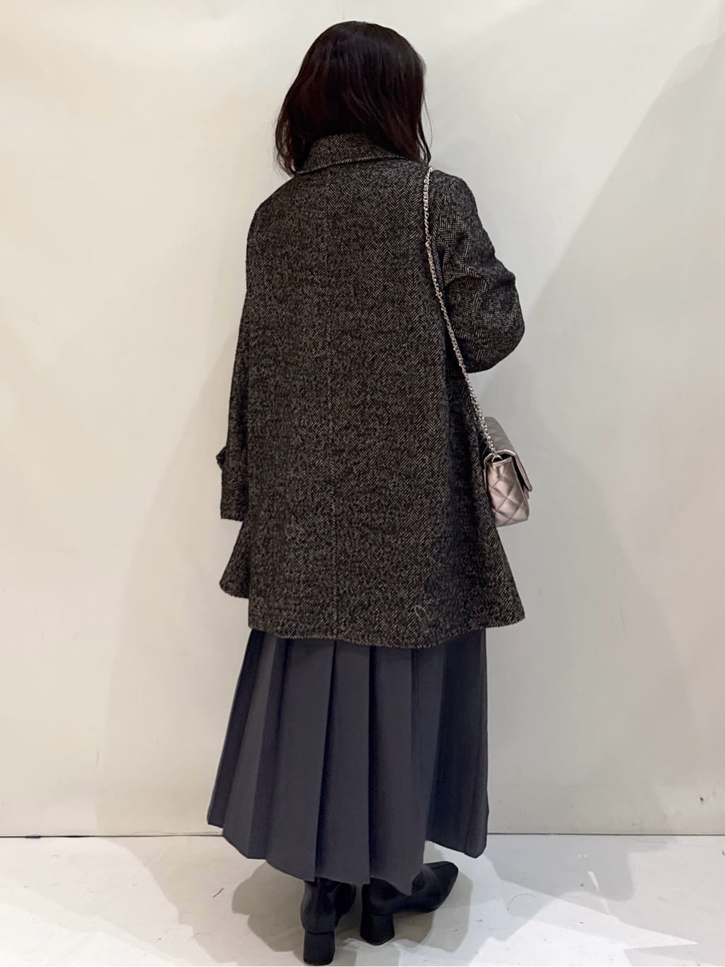 nakkoさんの「OPAQUE.CLIP｜ヘリンボーンステンカラーコート」を使ったコーディネート