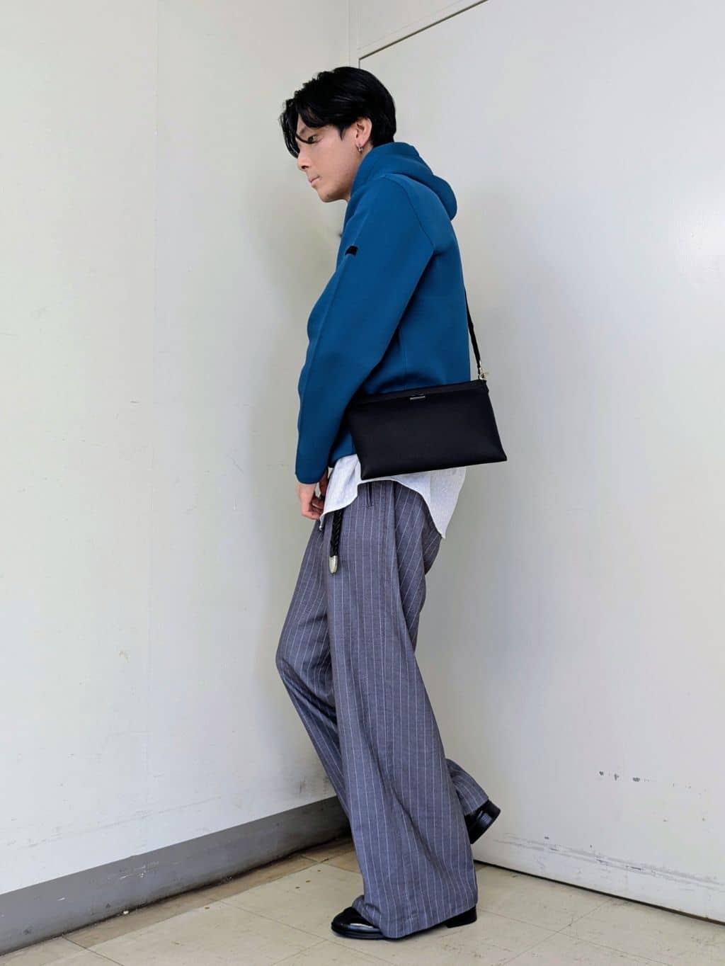 ryoさんの「TAKEO KIKUCHI｜スポンディッシュ プルオーバー ニットパーカ」を使ったコーディネート