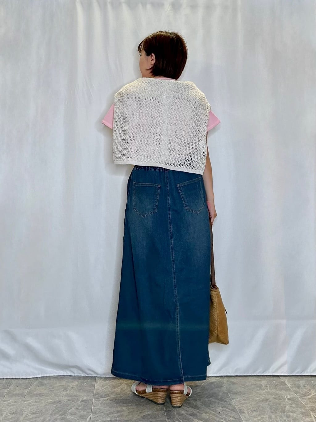 ネリさんの「SHOO･LA･RUE｜【S-LL/ひんやり/汗ジミ軽減/UVカット】グラフィックアソートTシャツ」を使ったコーディネート