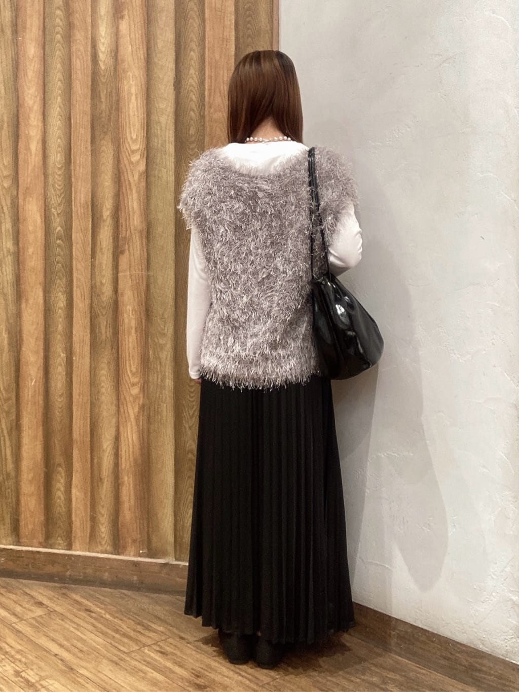 saaさんの「SHOO･LA･RUE｜ビッグボールチェーンネックレス」を使ったコーディネート