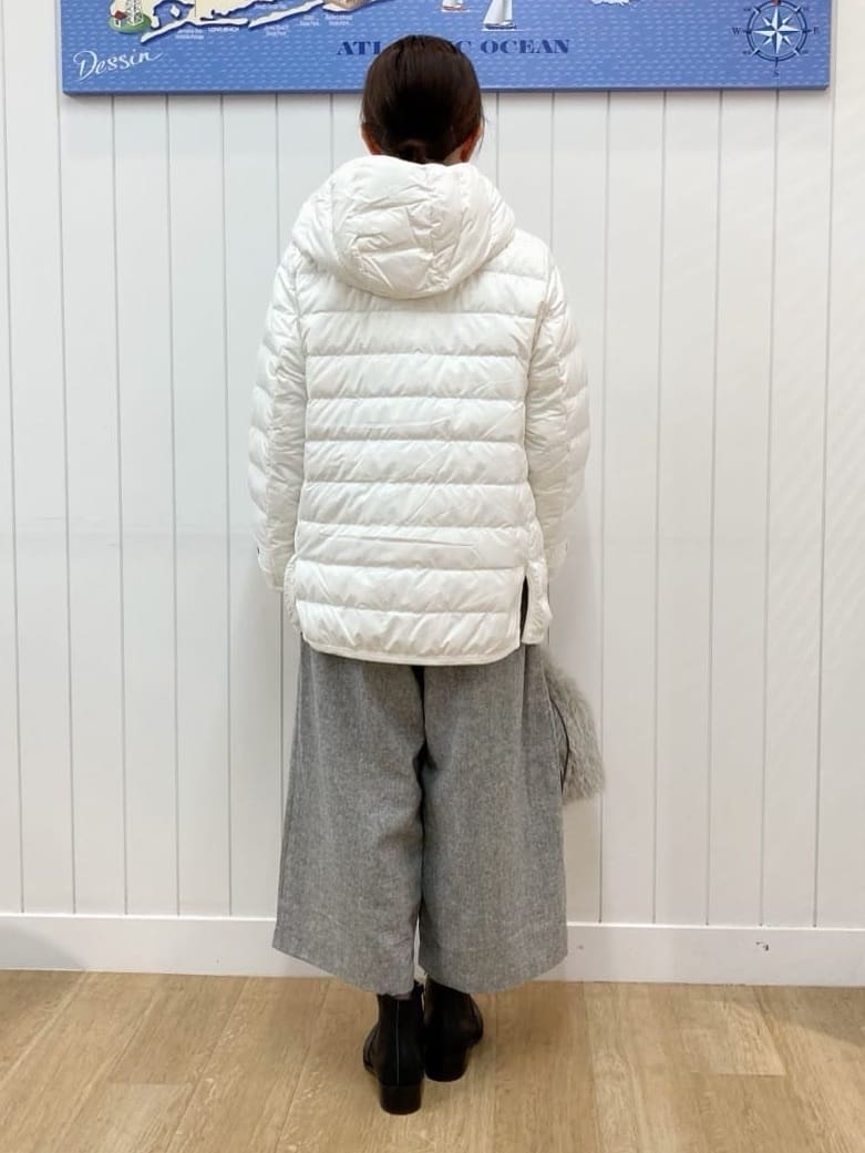 yoshiさんの「Dessin｜【撥水・2WAY】ミュラーダウンコートミドル丈」を使ったコーディネート