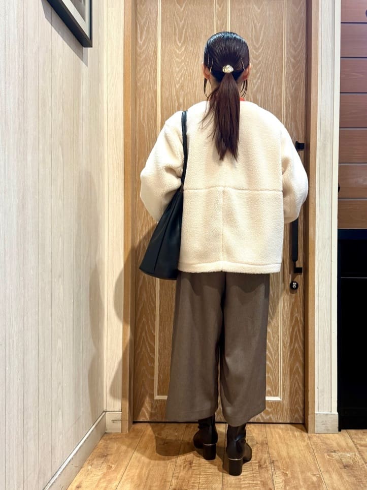KAORIさんの「SHOO･LA･RUE｜【着丈選べる/S-LL】スタイルアップが叶う ベルト付きワイドパンツ」を使ったコーディネート