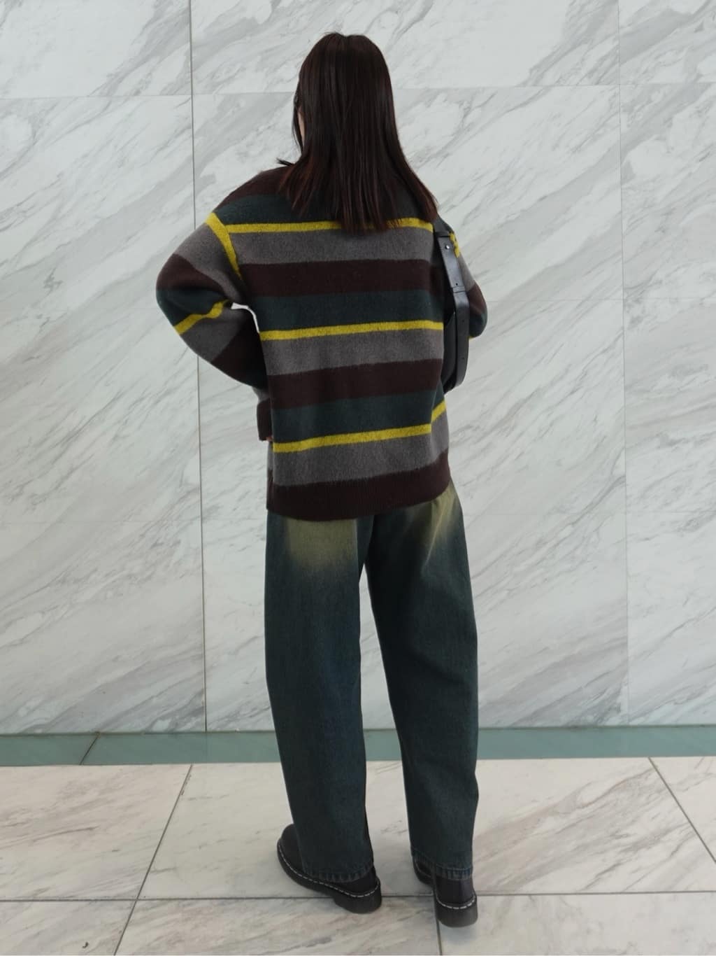 Akutagawaさんの「tk.TAKEO KIKUCHI｜バレルシルエットパンツ（デニム＆カラーパンツ）」を使ったコーディネート