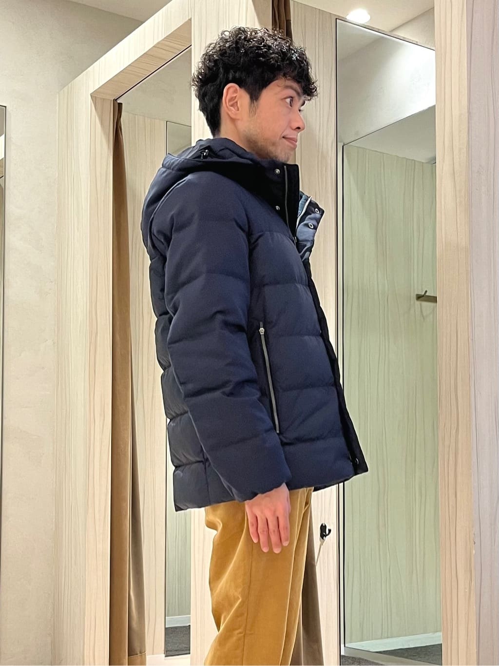URAさんの「TAKEO KIKUCHI｜カラーコンビ ダウンブルゾン」を使ったコーディネート