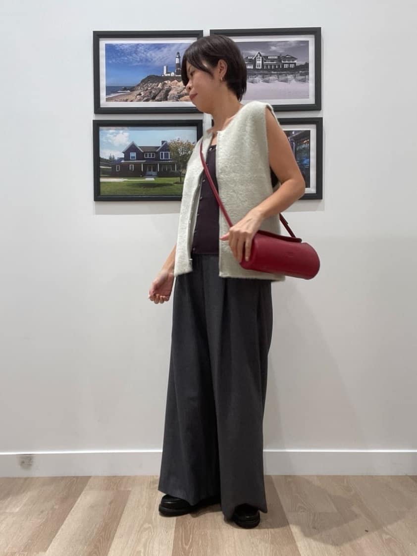 Naoさんの「Dessin｜【2点セット・洗える】2WAYカーディガン＆キャミソールアンサンブル」を使ったコーディネート