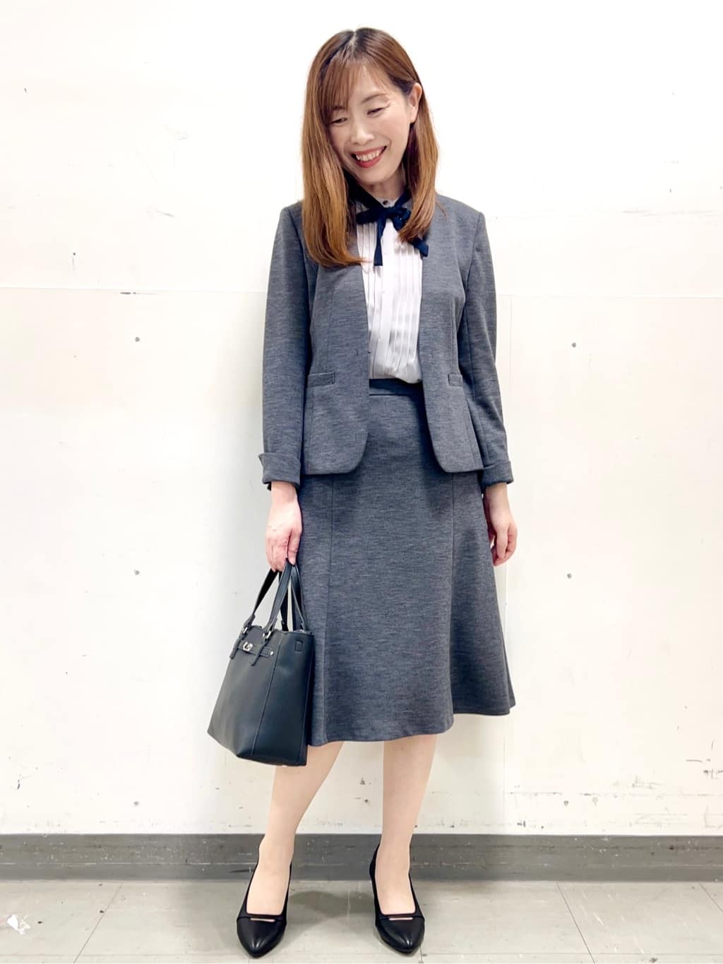 yuさんの「Reflect｜【配色ボウタイ付き】八分袖ジョーゼットブラウス」を使ったコーディネート