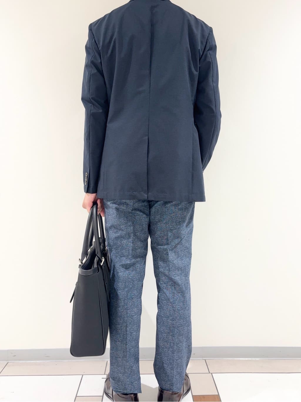 及川さんの「TAKEO KIKUCHI｜【抗菌防臭】COOL DOTS（R）ドビープリント ジャケット」を使ったコーディネート