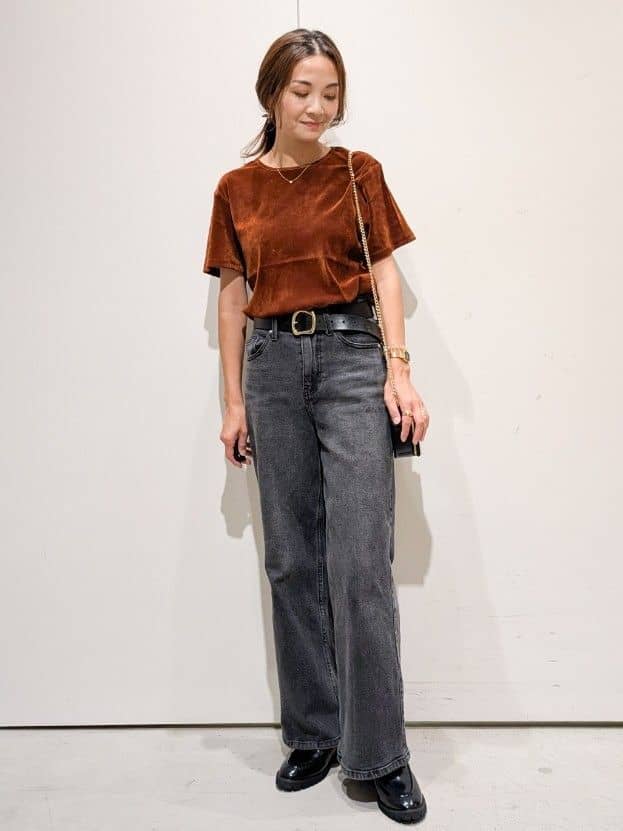 machiさんの「OPAQUE.CLIP｜フロッキーチュールTシャツ【洗濯機洗い可】」を使ったコーディネート