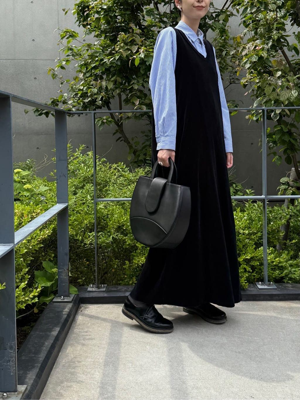 Kさんの「HIROKO HAYASHI｜【WEB・銀座店・松屋店限定】RONDINE（ロンディネ）ハンドバッグ」を使ったコーディネート