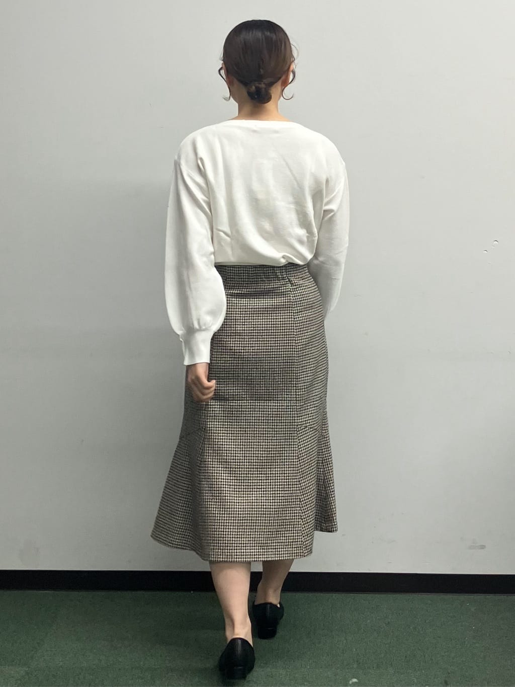 MAYUKIさんの「index｜ラメガーター編みボートネックニット【洗濯機OK】《8col／XS～LL》」を使ったコーディネート